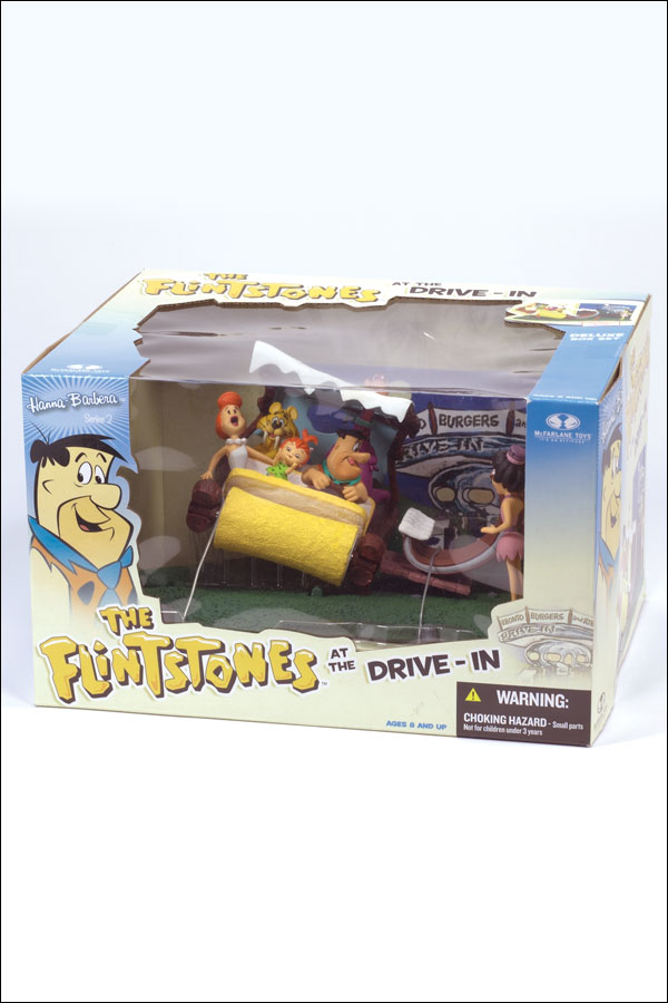 The Flintstones Bedrock Playset with Car, Complete town and