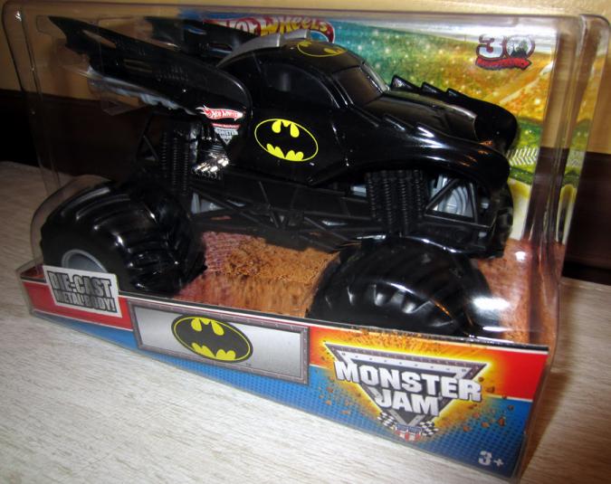 Batmobile Monster Truck (Monster Jam, 1:24th scale)
