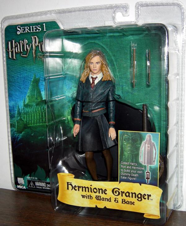 Hermione Granger with wand & base (Order of the Phoenix)