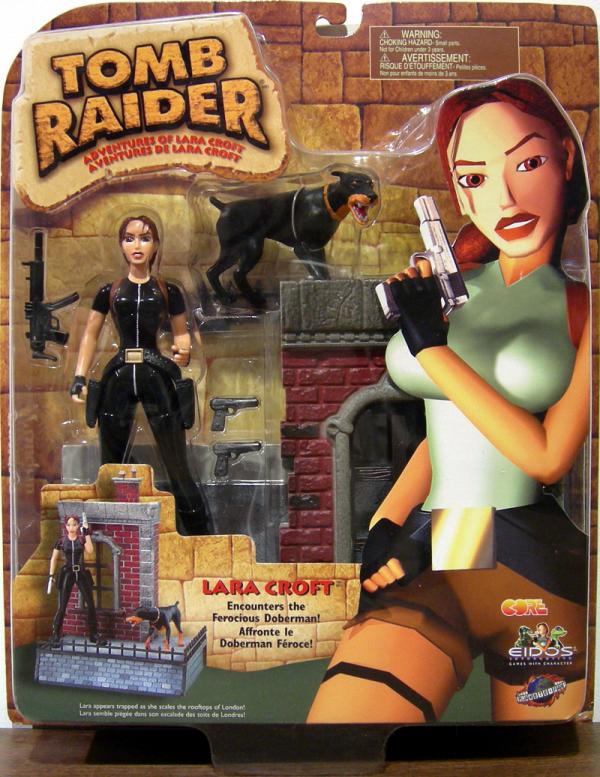 Lara Croft (Doberman)