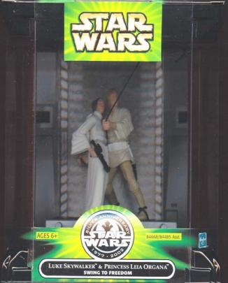 Action Figure Star Wars Silver Anniversary - Luke & Leia Swing To Freedom 1977-2002 - Set Da Collezione Con Base