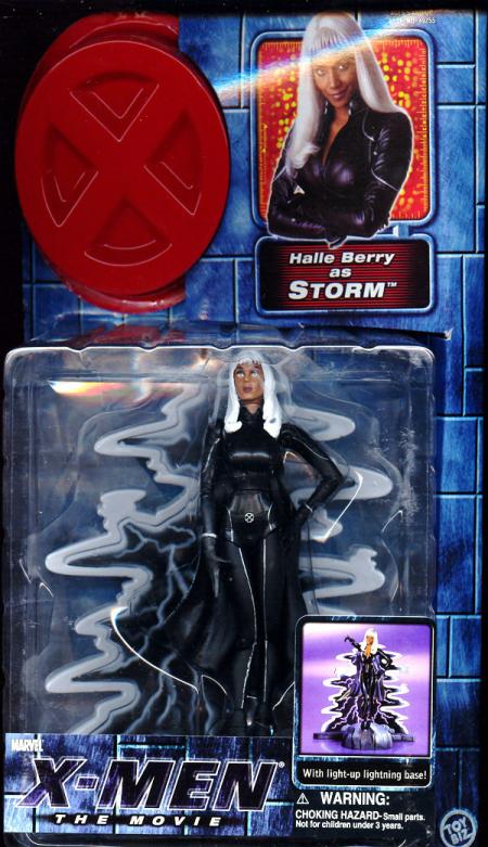 Storm (X-Men movie, with zipped up costume)