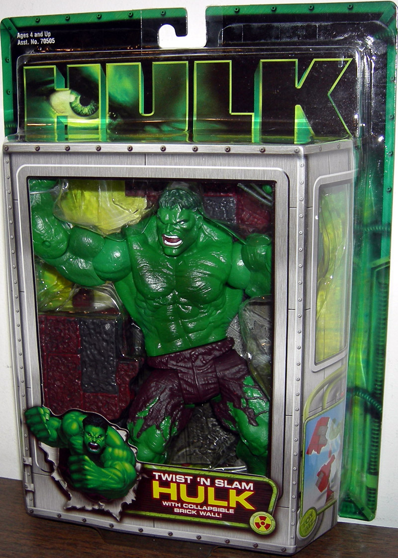 Twist N Slam Hulk Movie Collapsible Brick Wall action figure